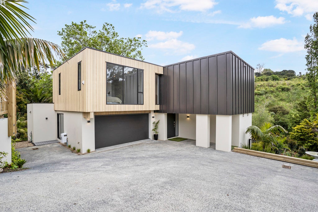 140B Bassett Road, Remuera, Auckland - Carousel 1