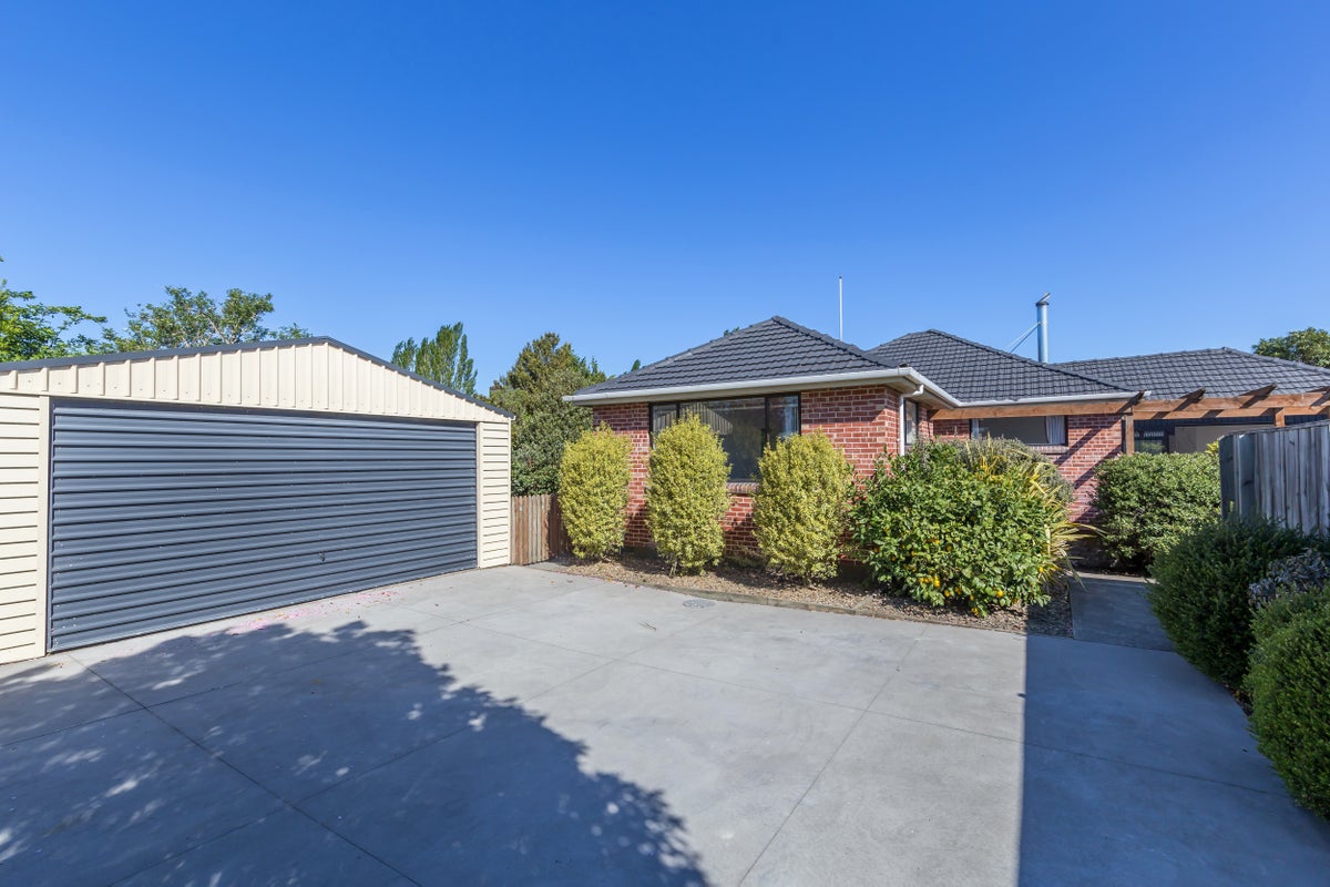 78 Daniels Road, Redwood, Christchurch - Carousel 1