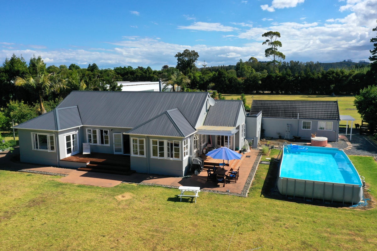218 Pungaere Road, Kerikeri - Carousel 2
