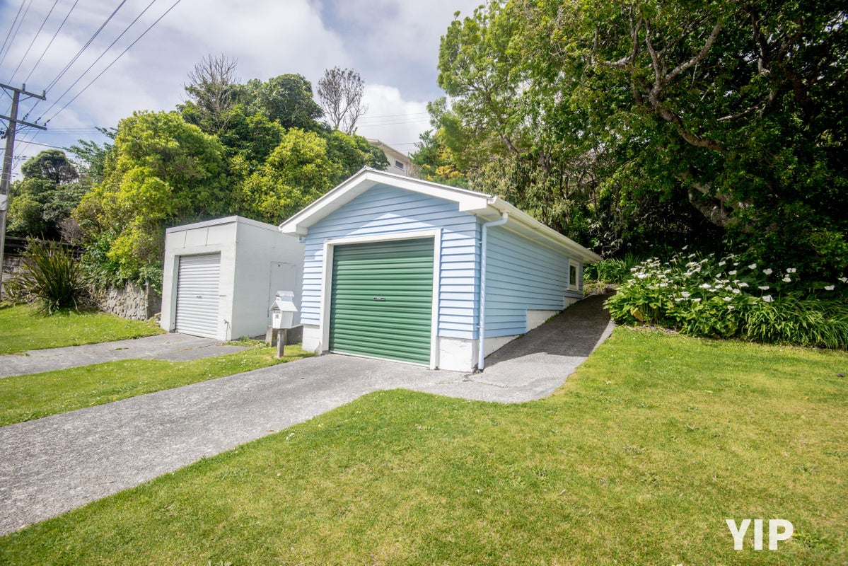 18 Hinau Street, Tawa, Wellington - Carousel 19