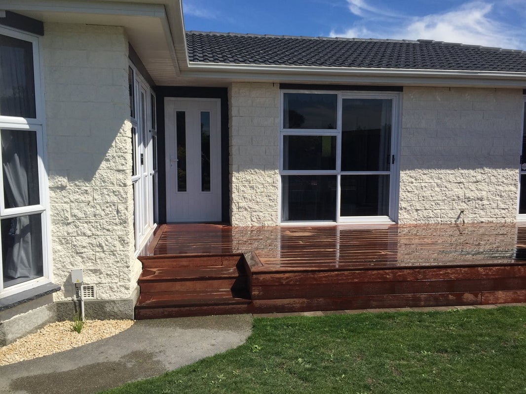 17 Caithness Street, New Brighton, Christchurch - Carousel 2