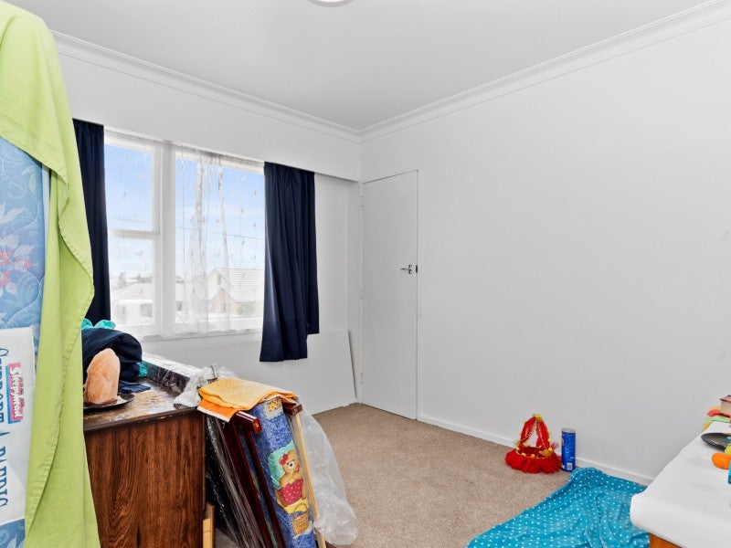566 Fraser Street, Greerton, Tauranga - Carousel 13