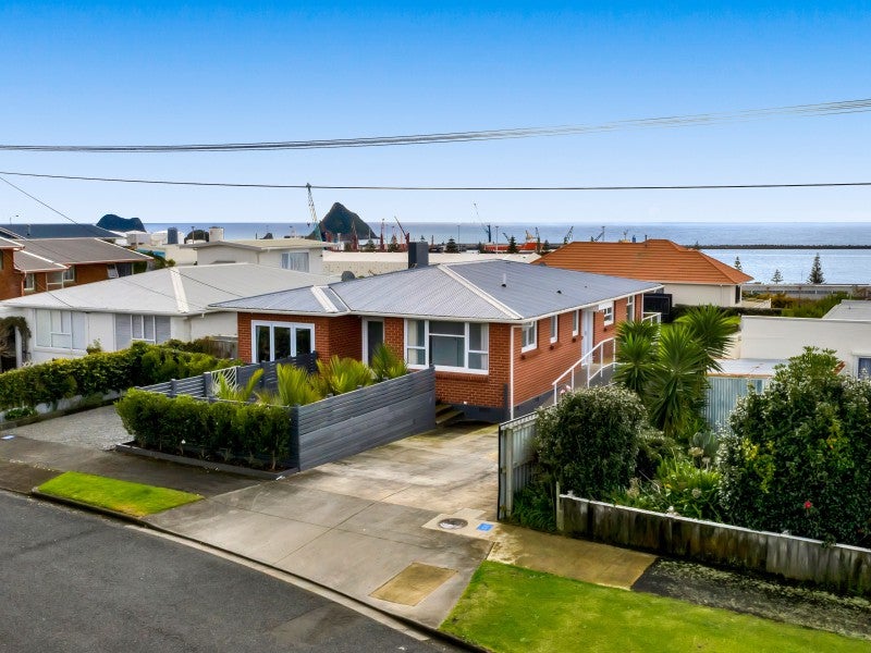17 Skinner Street, Blagdon, New Plymouth - Carousel 23