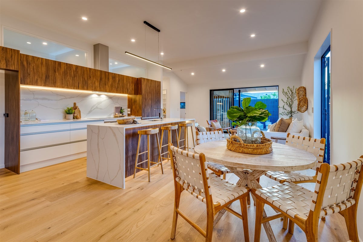 16 Head Street, Sumner, Christchurch - Carousel 2