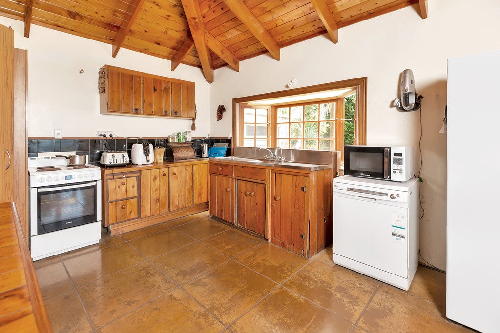 60 Beasley Road, Onerahi - Carousel 2