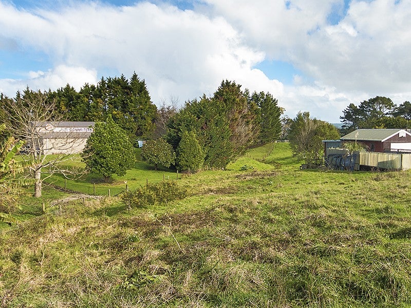 281 KITCHENER RD, waiuku, waiuku - Carousel 5