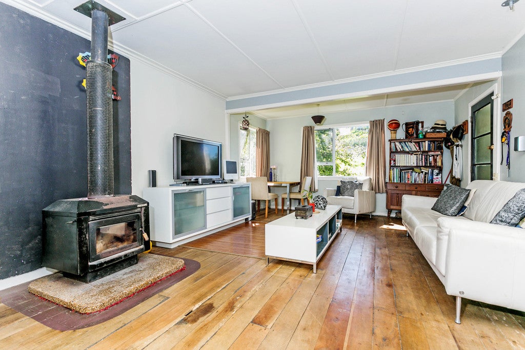48 Ostend Road, Ostend, Waiheke Island - Carousel 1