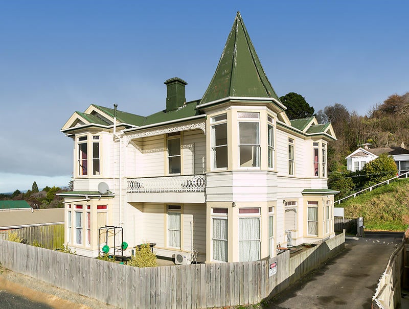 32 Maitland Street, Dunedin Central, Dunedin - Carousel 1