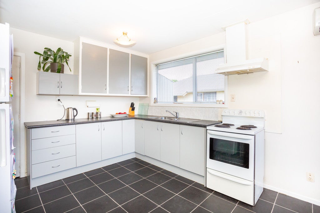 14 Waitohi Street, Hornby, Christchurch - Carousel 1