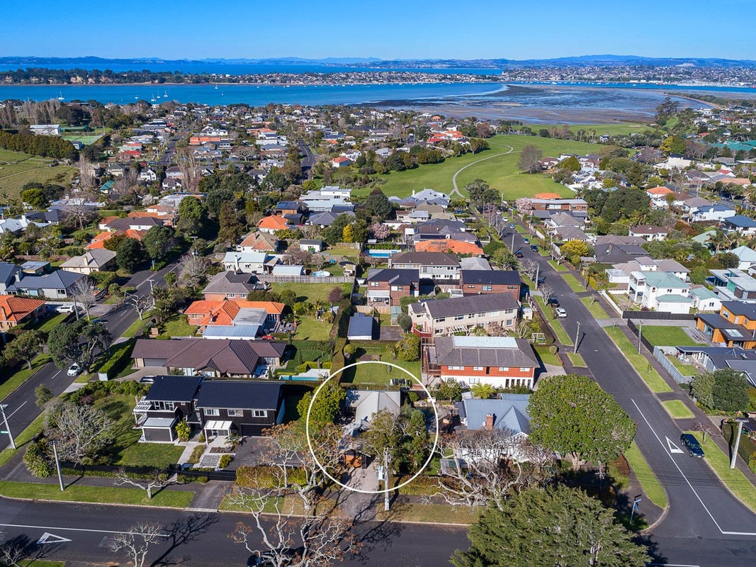 5 Grantham Road, Glendowie, Auckland - Carousel 7