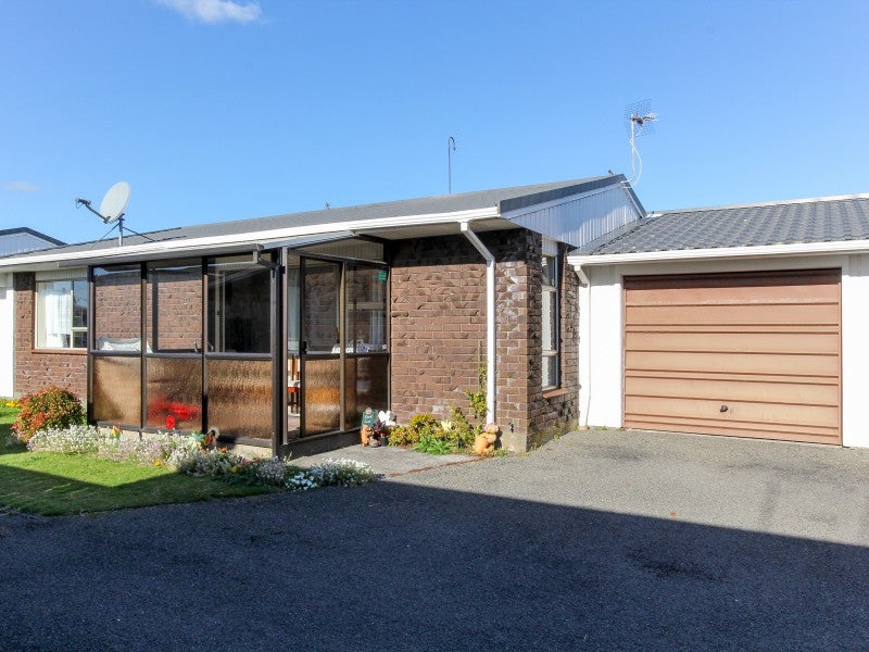 2/29 Ballance ST, Vogeltown, New Plymouth - Carousel 1