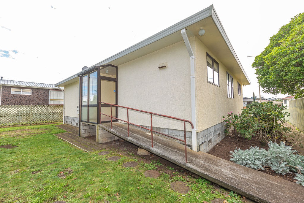 33 Hereford Street, Springvale, Whanganui - Carousel 19