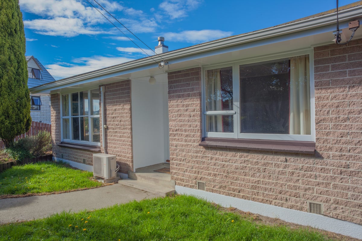 44 Matai Crescent, Highfield, Timaru - Carousel 1