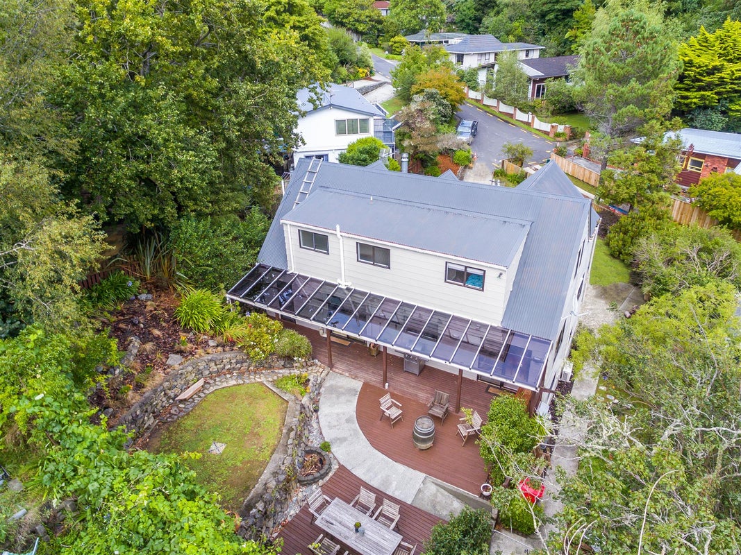 6 Goodwin Place, Pinehaven, Upper Hutt - Carousel 1
