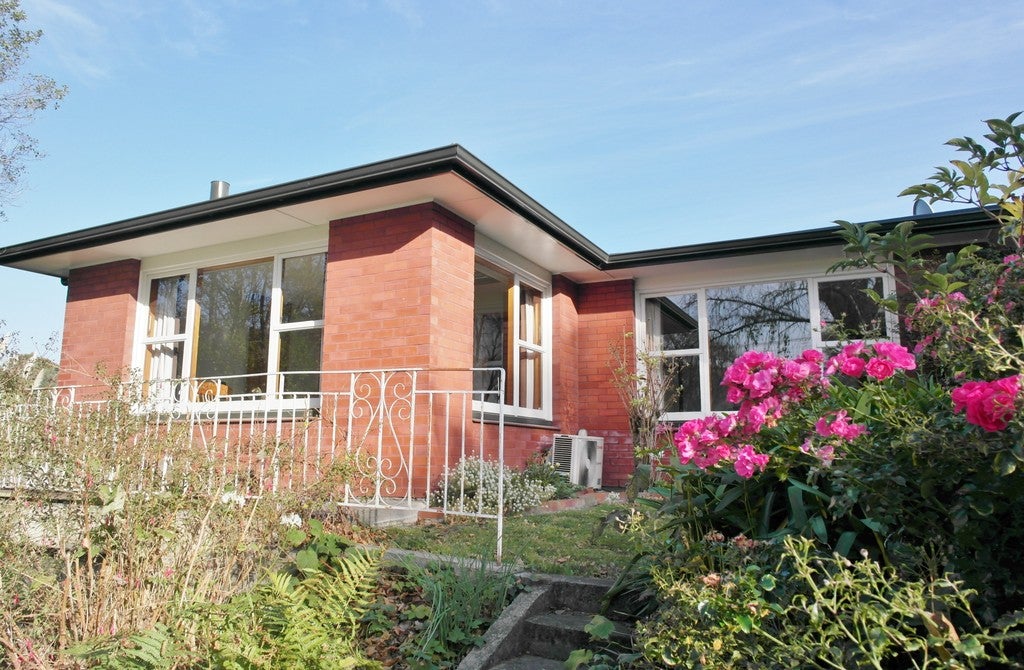 151 Eastern Terrace, Beckenham, Christchurch - Carousel 2