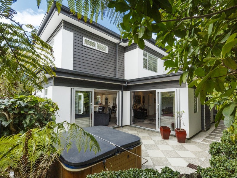 108 Te Awe Awe Street, Hokowhitu, Palmerston North - Carousel 2