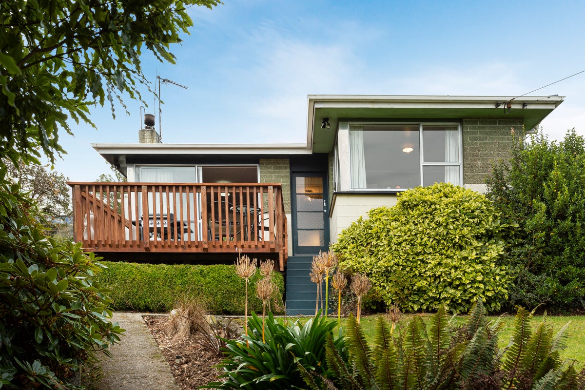 482 Taieri Road, Halfway Bush, Dunedin - Carousel 2
