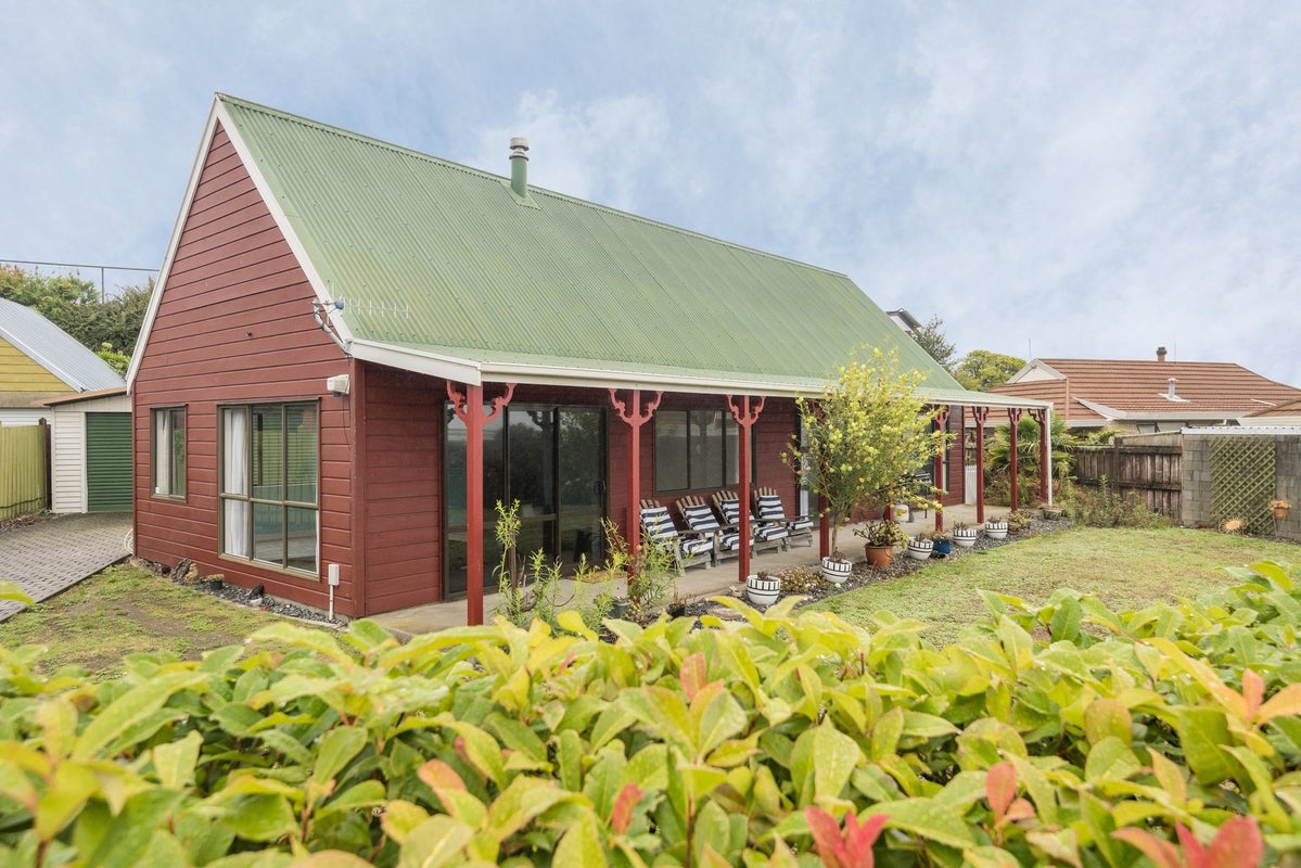 4 Tresillian Avenue, Marybank, Nelson - Carousel 2