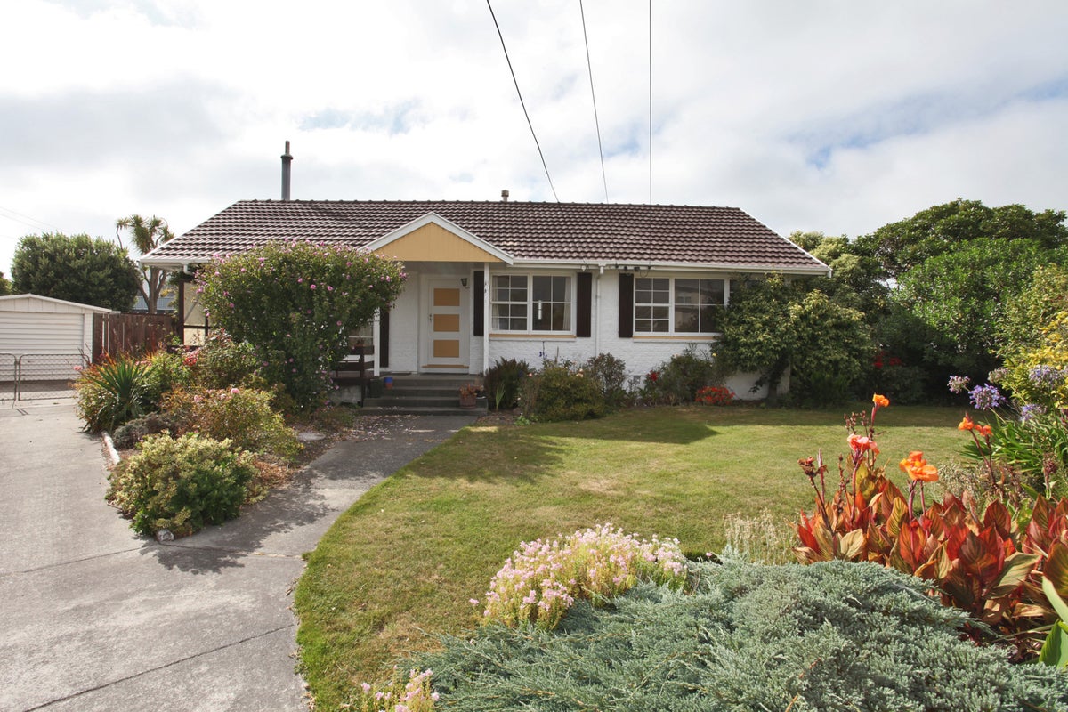 43 Rocking Horse Road, Southshore, Christchurch - Carousel 1