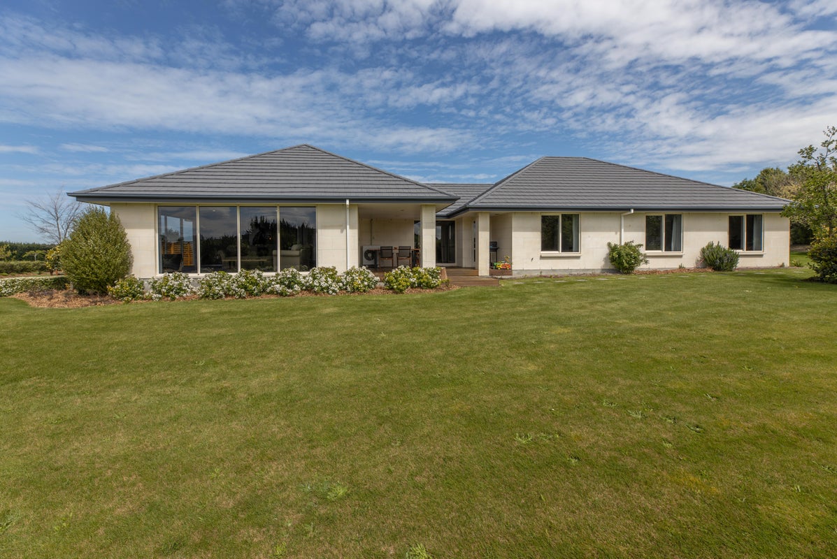 143 Mcleods Road, Sefton, Rangiora - Carousel 28