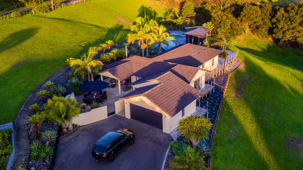 211 Gills Road, Albany Heights, Auckland - Carousel 26