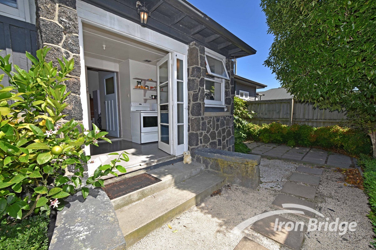 30 Taramea Place, Addington, Christchurch - Carousel 2
