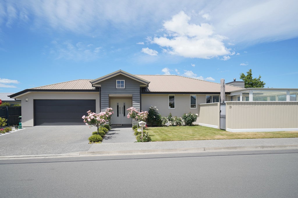 29 Brookwater Avenue, Northwood, Christchurch - Carousel 20