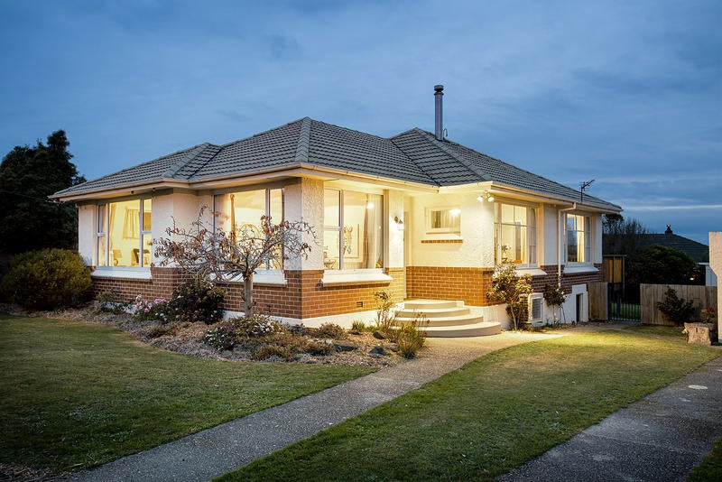 3 Kipling Street, Waverley, Dunedin - Carousel 1