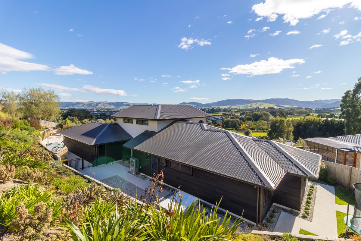 228 Gladstone Road North, Mosgiel, Mosgiel - Carousel 30