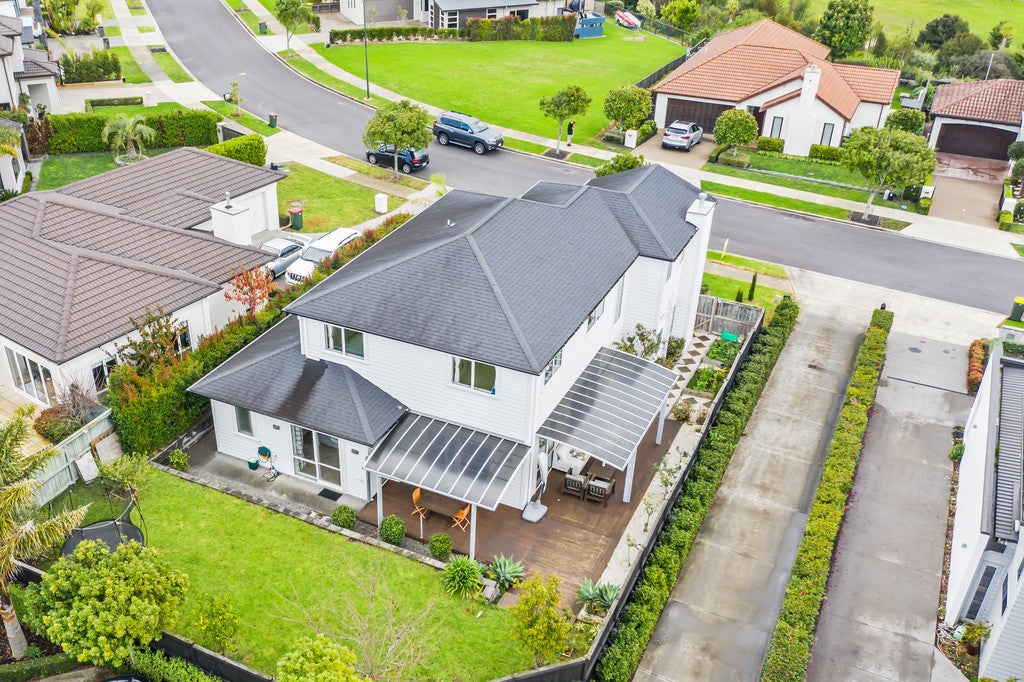 8 Corsica Way, Karaka, Papakura - Carousel 20
