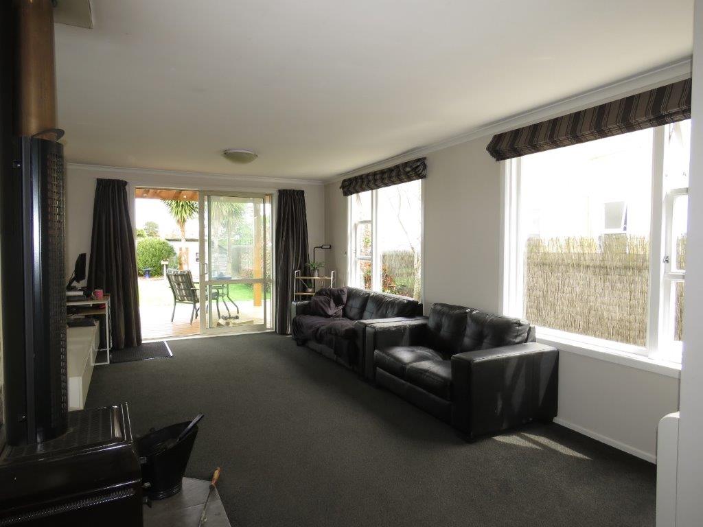 16 Stuart Street, Hawthorndale, Invercargill - Carousel 2