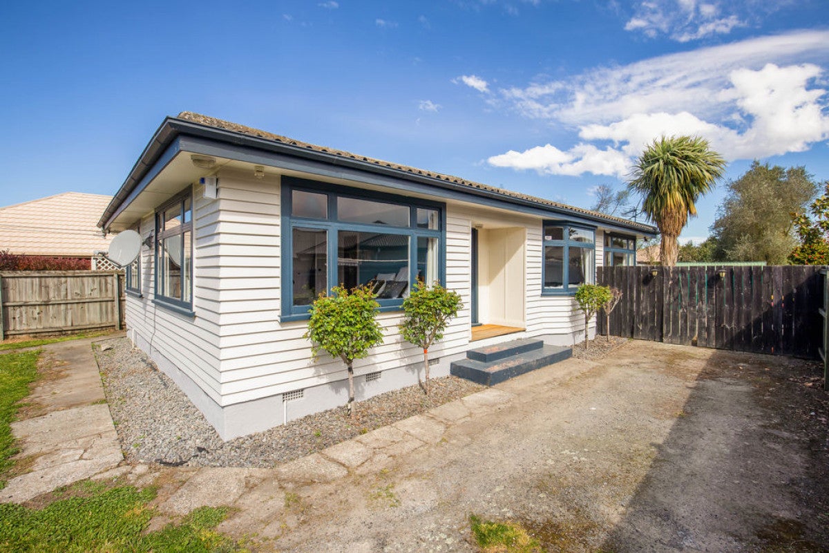 77 Johns Road, Belfast, Christchurch - Carousel 17