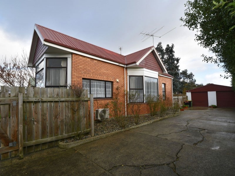 37 Nelson Street, Georgetown, Invercargill - Carousel 17