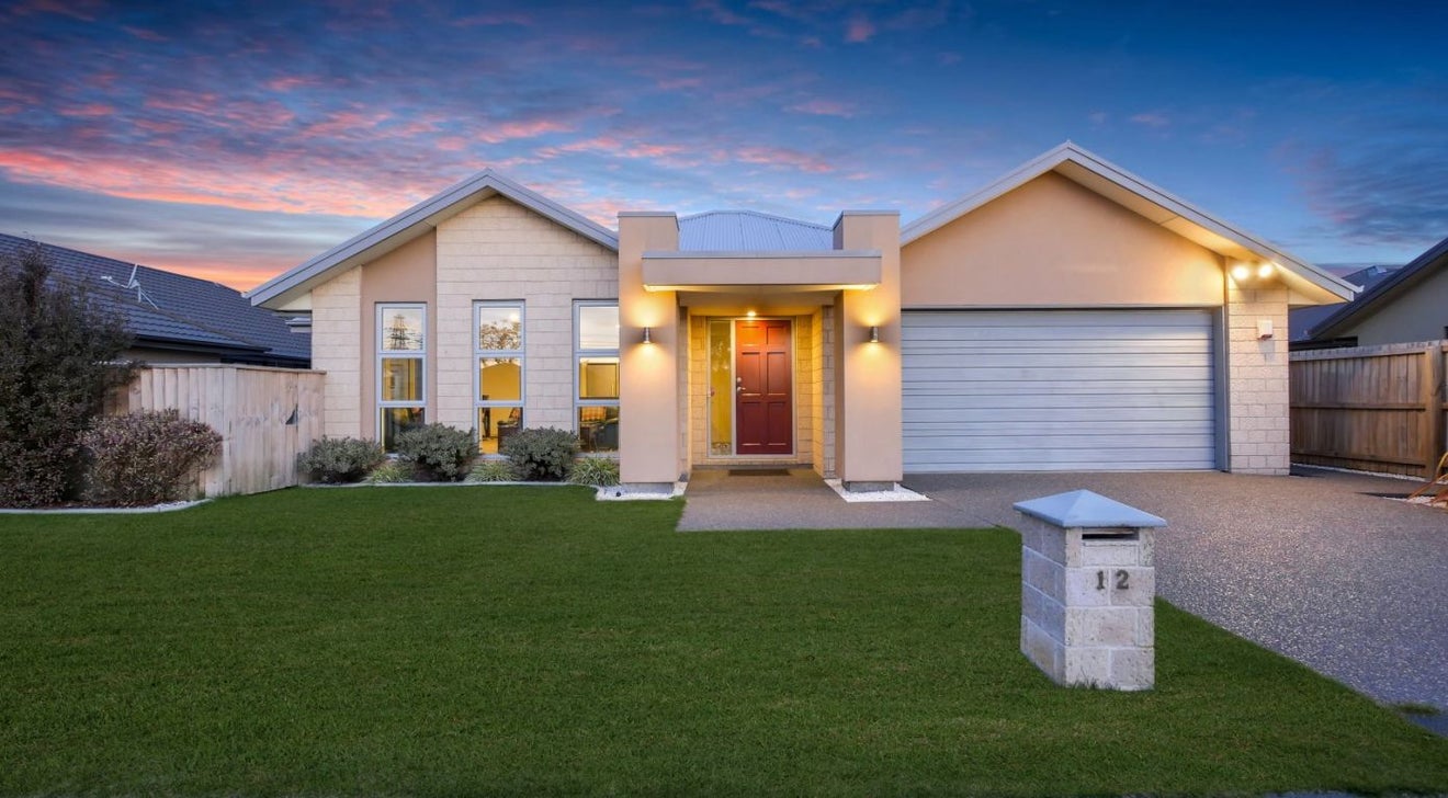 12 Moeraki Place, Hei Hei, Christchurch - Carousel 1