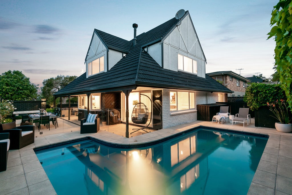 30 McCrystal Avenue, Bucklands Beach, Auckland - Carousel 2