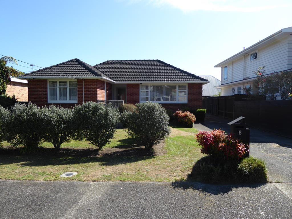 8 Parnell Street, Fairfield, Lower Hutt - Carousel 1