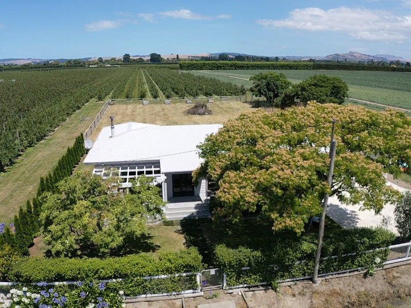 186 Richmond Road, Clive, Hastings - Carousel 1
