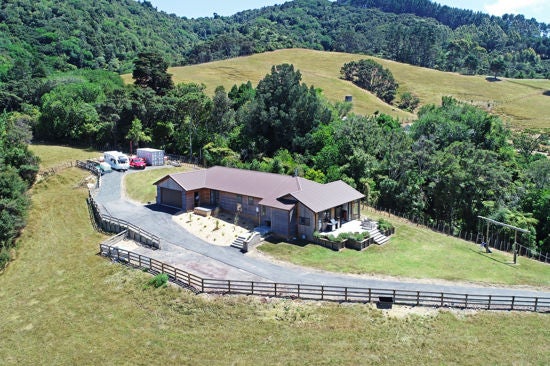 104 North Road, Papakura - Carousel 2