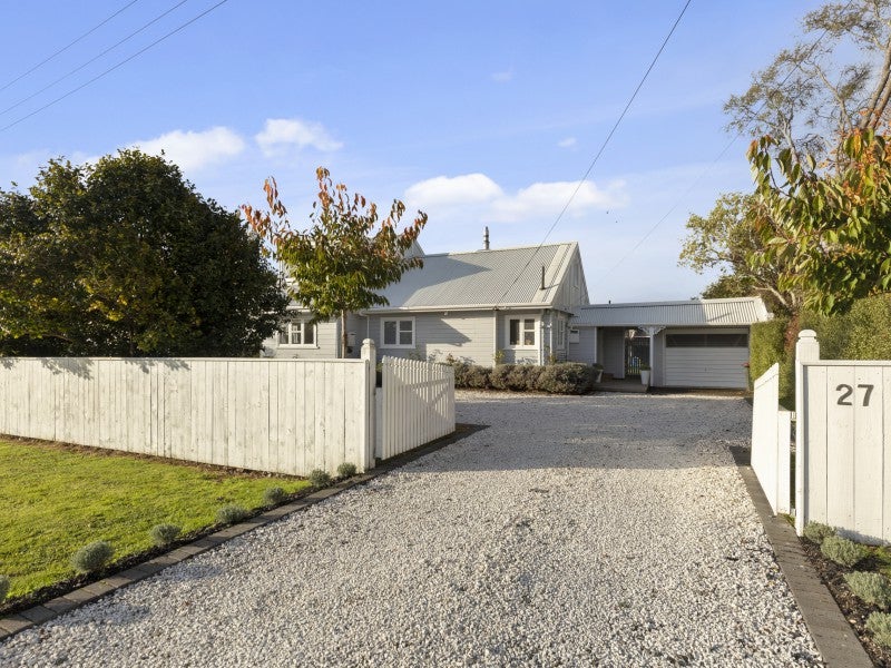 27 MacLaren Street, Maymorn, Upper Hutt - Carousel 20