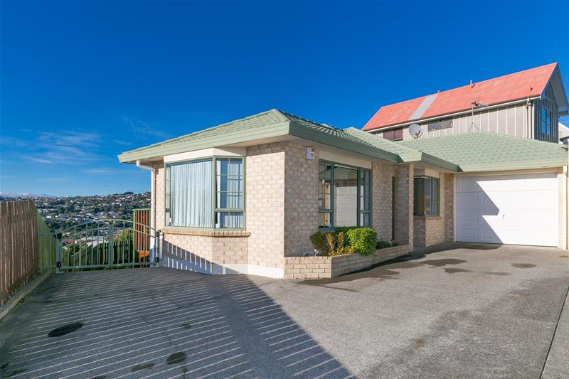 6A Trilids Lane, Churton Park, Wellington - Carousel 1