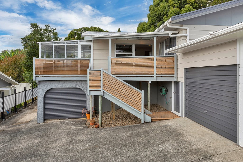 5B Robin Hood Place, Onerahi, Whangarei - Carousel 1