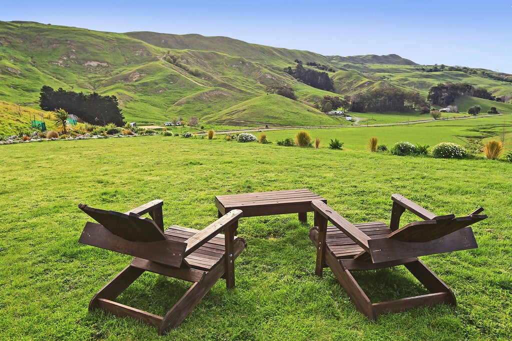 44 Timoti Road, Waimarama, Havelock North - Carousel 1