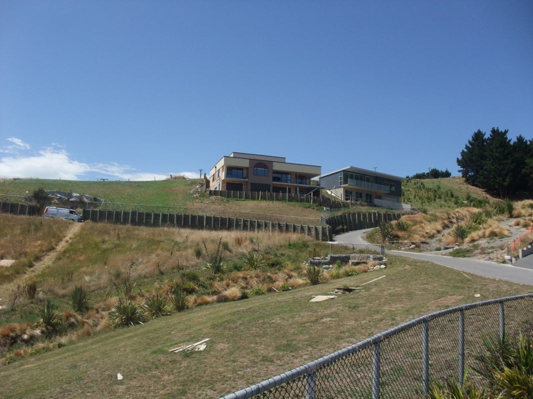 7 Rushden Rise, Westmorland, Christchurch - Carousel 2