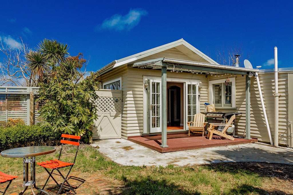 25 GLADSTONE Street, Westport, Westport  - Carousel 1