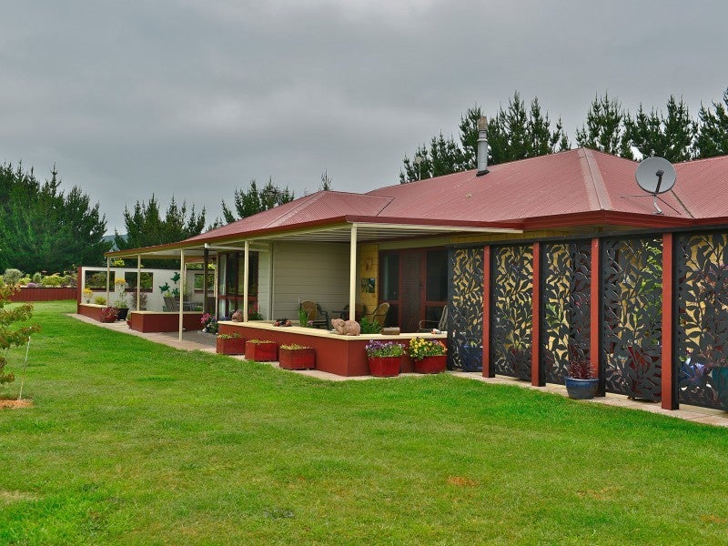 67 White Road, Broadlands, Broadlands - Carousel 1