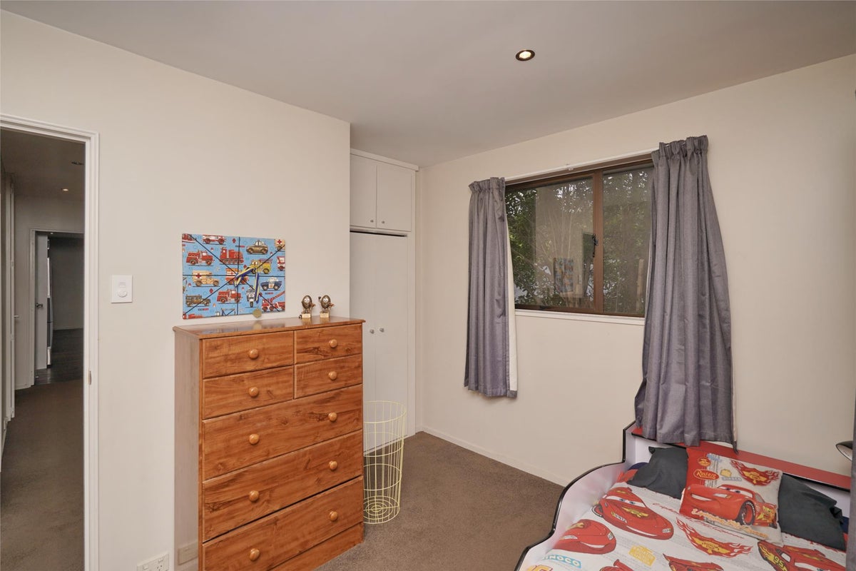 19 Laing Crescent, Heathcote Valley, Christchurch - Carousel 20