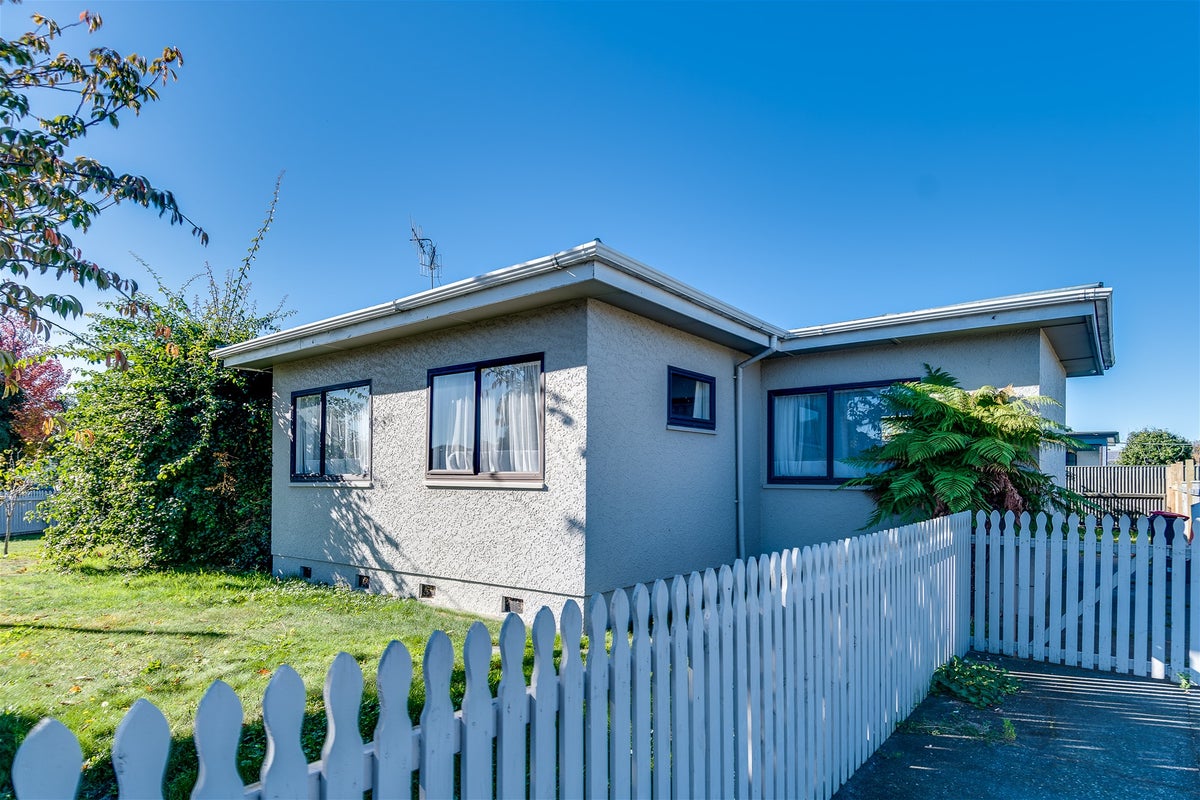 2 Savage Crescent, Marewa, Napier - Carousel 14