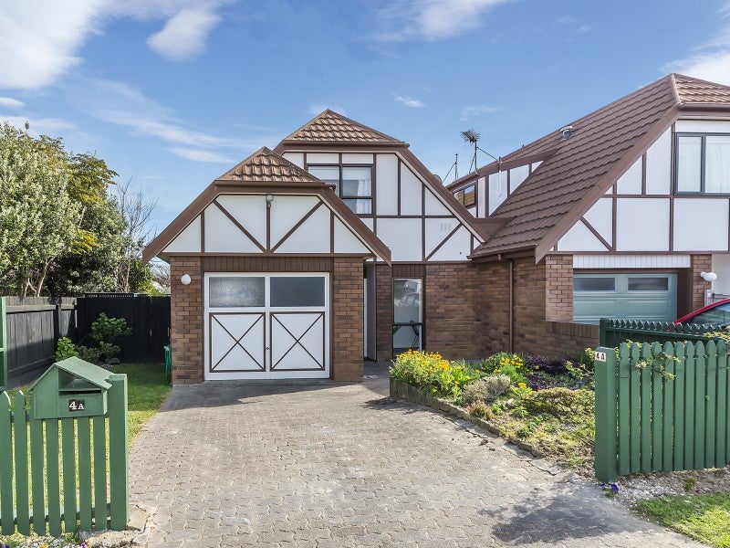 4B Main Road, Titahi Bay, Porirua - Carousel 1