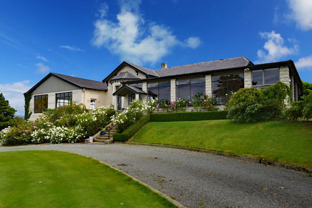140 Perth Street, Holmes Hill, Oamaru - Carousel 1