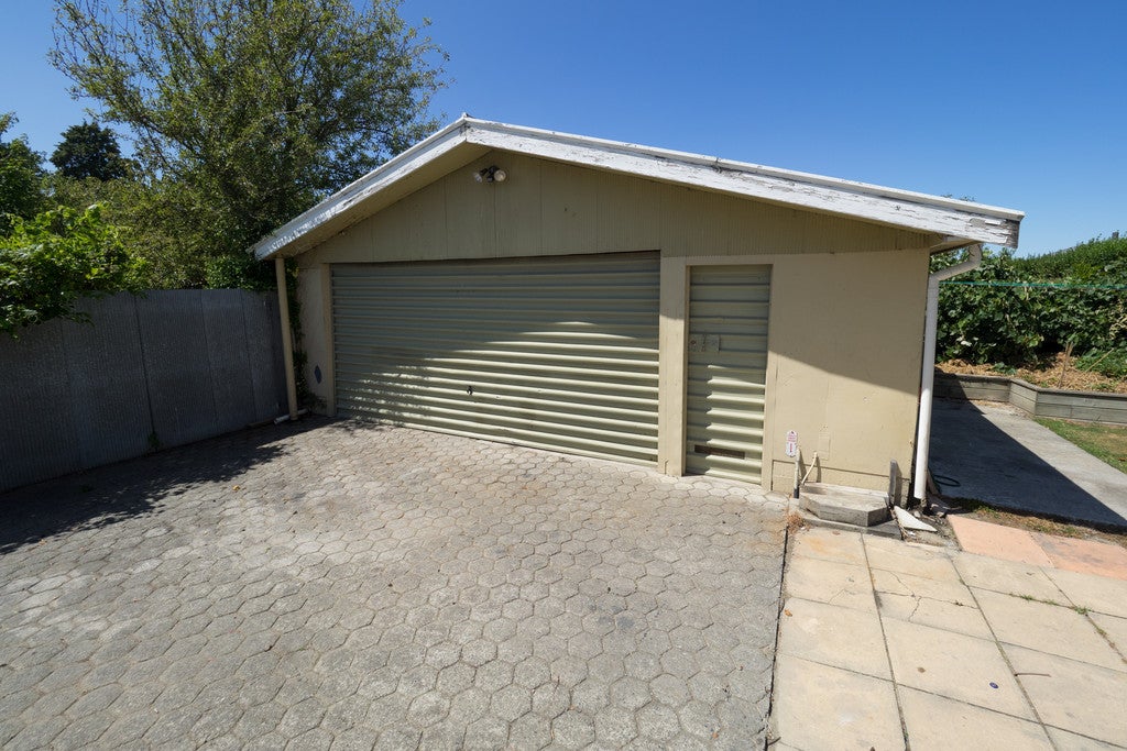 65 Davis Crescent, Netherby, Ashburton - Carousel 16
